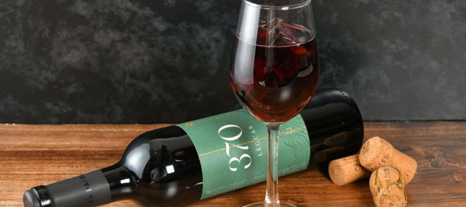 フレンチ酒場GOLD お初天神店 メインビジュアル