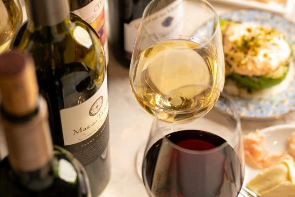 グラスワインの画像